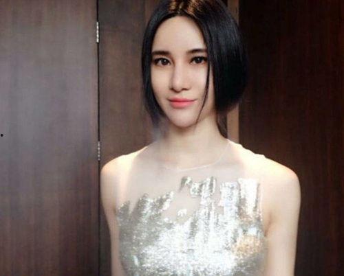 尚雯婕出道照片,惊艳亮相，开启音乐之路