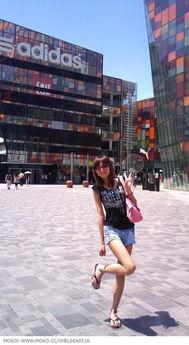 三里屯生活照,时尚都市的活力瞬间